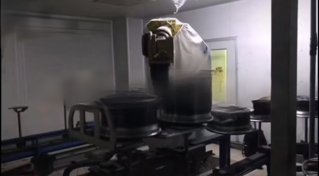 汽車輪轂自動噴涂生產(chǎn)線